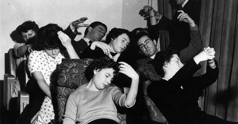 Hypnos - räknas det som friskvård? Ja, det beror på om du är gravid eller inte, enligt "förmånsnörden" August von Sydow. Pressens bild, arkivbild från 1951