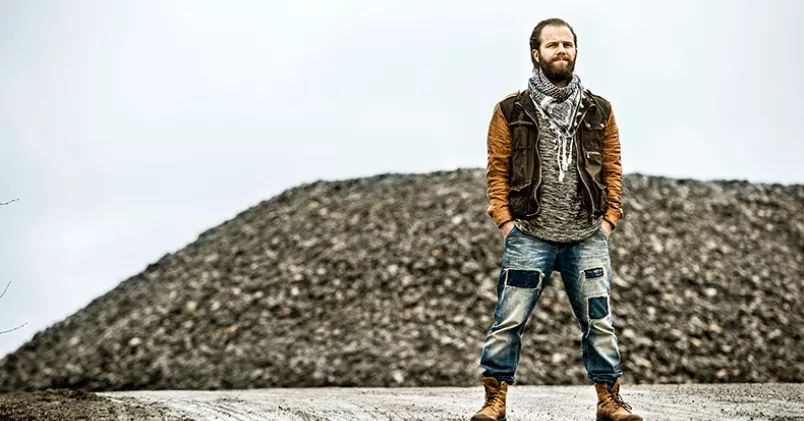 Nichlas blev fri från sitt spelmissbruk, bland annat med hjälp av sin chef. Per Knutsson