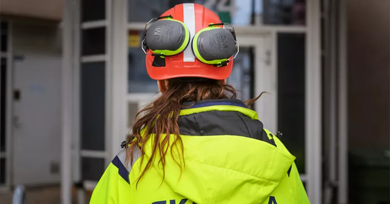 Byggbranschen är en av de branscher som rekryterat trots coronakrisen. Branschen spås dock gå en tuffare höst till mötes. Stina Stjernkvist / TT