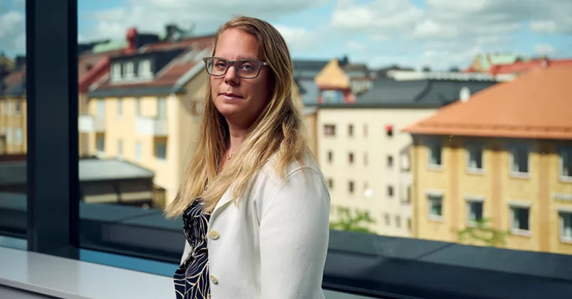 För konsulten Caroline Midbjer spelade kollegorna en viktig roll i sorgearbetet. De kunde vara ledsna tillsammans. Mikael Sjöberg