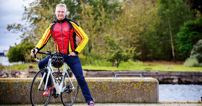 Eftersom Hasse Widell opererades via handleden i stället för via bröstkorgen fick han ingen ersättning. Mattias Johansson
