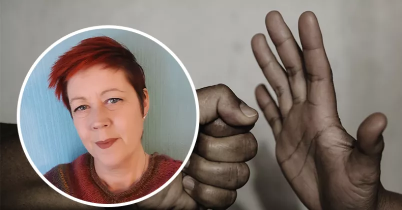 På arbetsplatser hörs det sexistiska skämt och glåpord om och till kvinnor varje dag och varje gång du inte säger ifrån reproducerar du en norm som säger att män har rätt att behandla kvinnor illa, skriver Susanne Persson. Colourbox