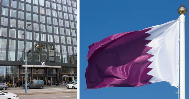 Qatars ambassad i Stockholm till vänster, Qatars flagga till höger.